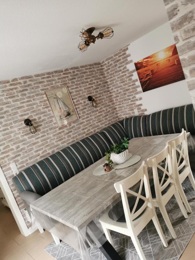 Holiday home Huebsches Haus Emden